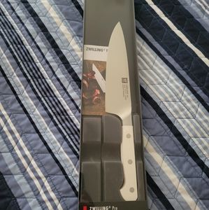NIB Zwilling Pro 7" chef knife